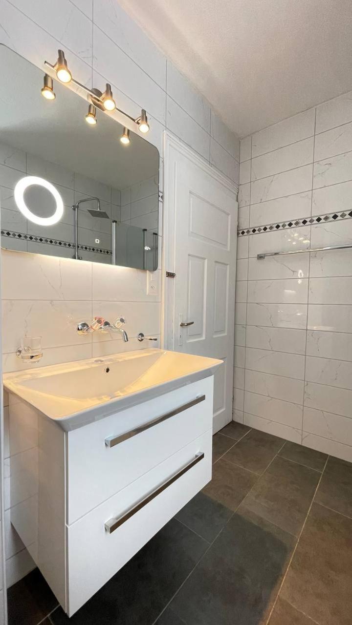 Villa Zentrum Haus Davos Buitenkant foto